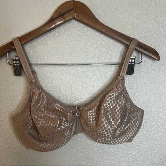 Chantelle C Magnifique Nouveau Seamless Unlined Minimizer Bra in Nude Sand 32DD - Picture 2 of 9